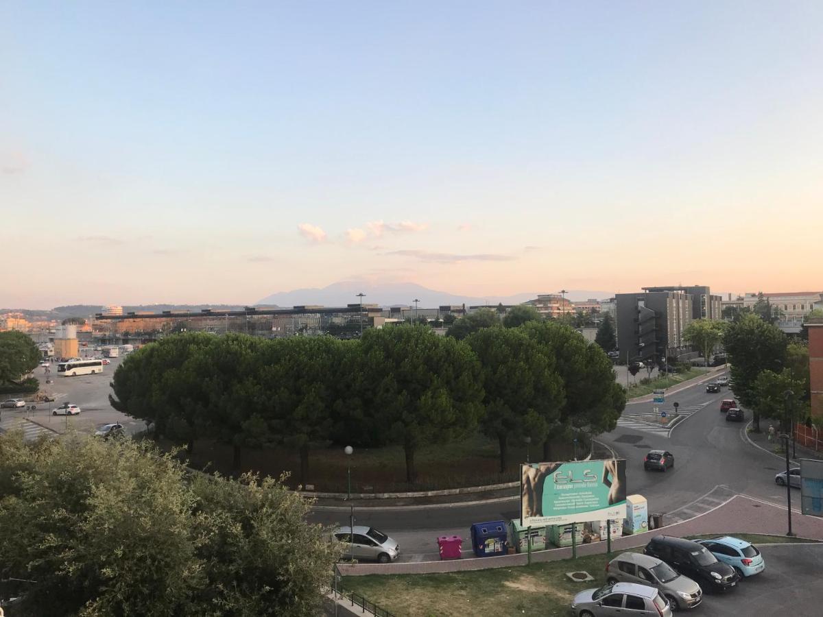Appartamento Ristrutturato ,In Centro A 200 M Dal Mare Pescara Bagian luar foto